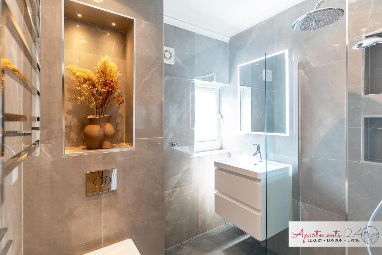 Beautiful Apartment In London Хаунслоу Экстерьер фото