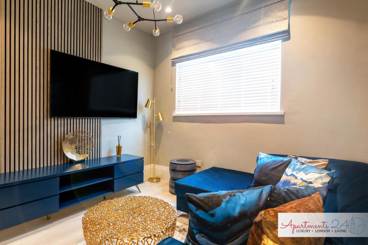 Beautiful Apartment In London Хаунслоу Экстерьер фото